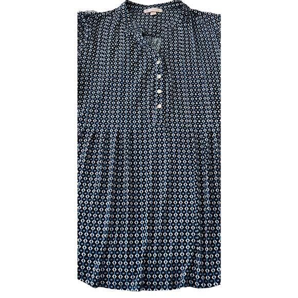 EST. 1962 3/4 ROLL TAB SLEEVE V-NECK BLOUSE, WOMEN-1X-BRIGHT & NAVY BLUE & WHITE - Picture 8 of 11